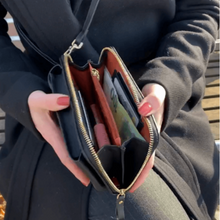 Lade das Bild in den Galerie-Viewer, Clutch Brieftasche